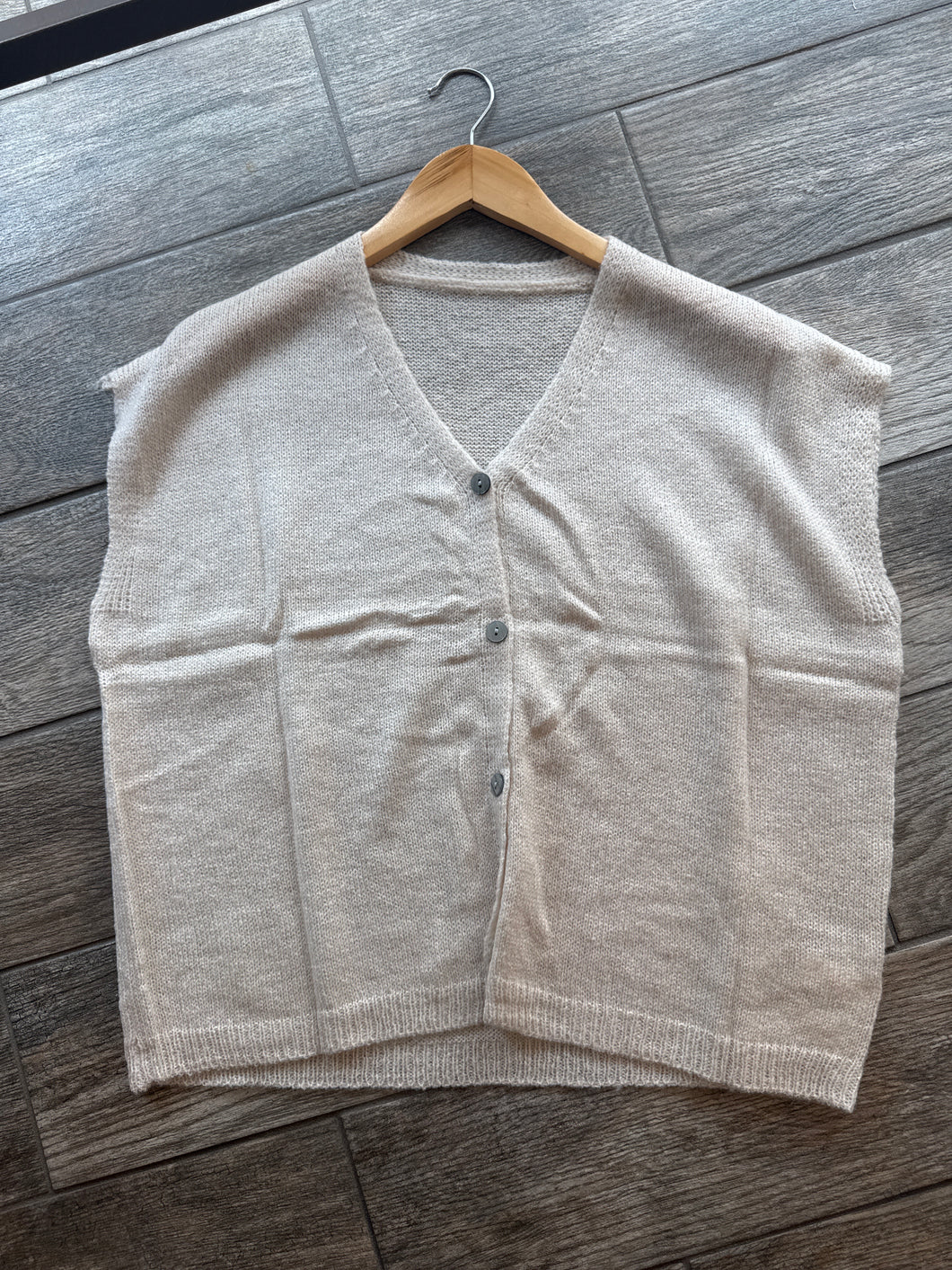 Biege Sleeveless Cardigan