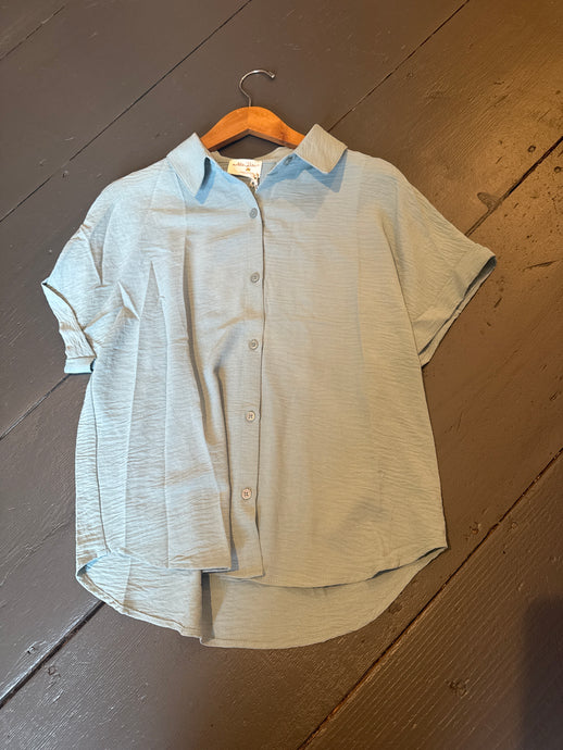 Short Rolled Cuff  Dolman Sleeve  Button Shirt