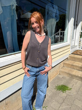 Relaxed Knit Vest