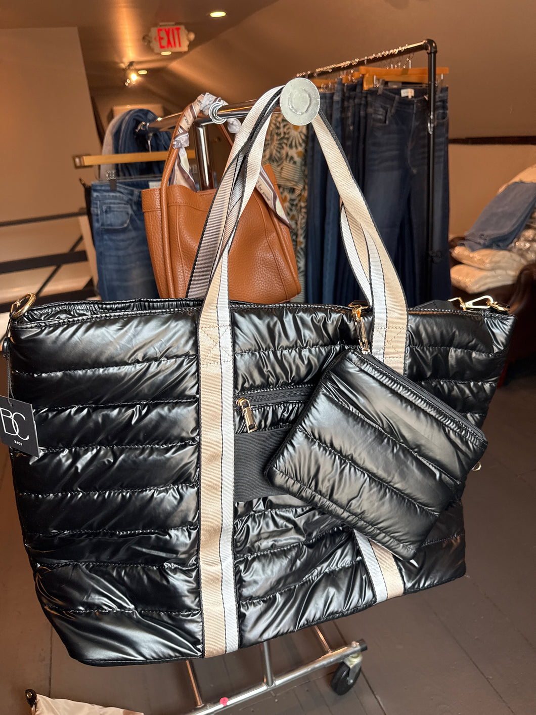 Black Weekender Puffer Bag