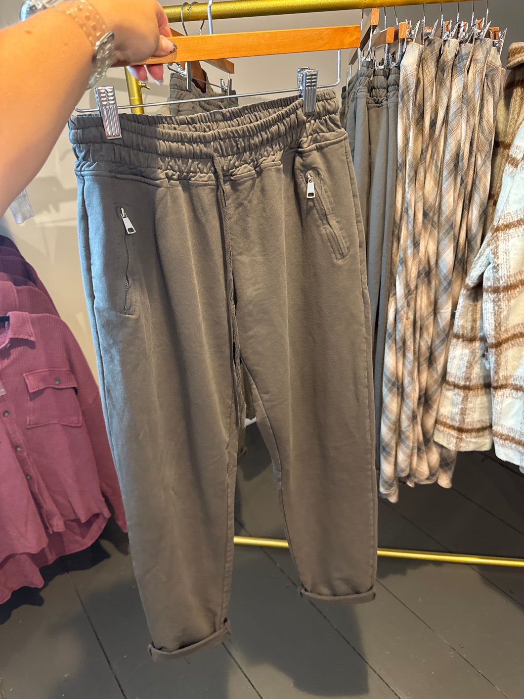 Zipper Pocket Jogger