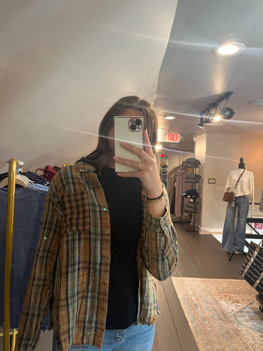 Fringe Bottom Detail Washed Plaid Shirt