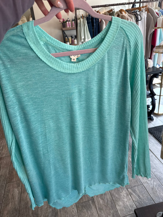 Sabrina Tee