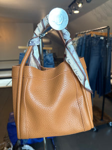 Leather Medium Bag in Tan