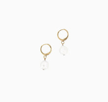 Alina Pearl Hoops