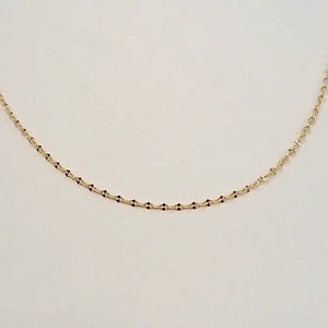 GOLDEN CHAIN NECKLACE